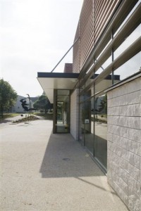 Agence Arcos Architecture à Paris (75020) / Complexe Omnisports de CHAMBOURCY (78) - Blocs ELCO Coffrant Acoustique
