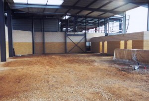 Cabinet Technique de l'Est à Riedisheim (68400) / Usine ST2M à Etupes (25) - Blocs ELCO de Parement Acoustiques