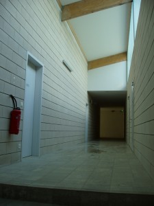 Séparatifs Intérieurs en Blocs Acoustiques LCO Coffrant de 20 : parement Lisse Ton Pierre