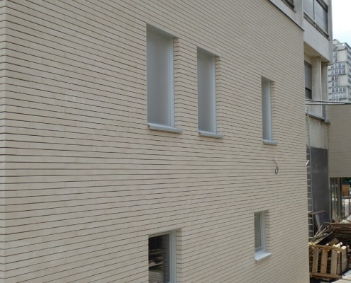 Réhabilitation Centre Ville à Choiy-le-Roi "la Dalle Orix" / Agence AMA ARCHITECTURE S'PACE - BRIQUES BlocStar As100 à Montage à Sec