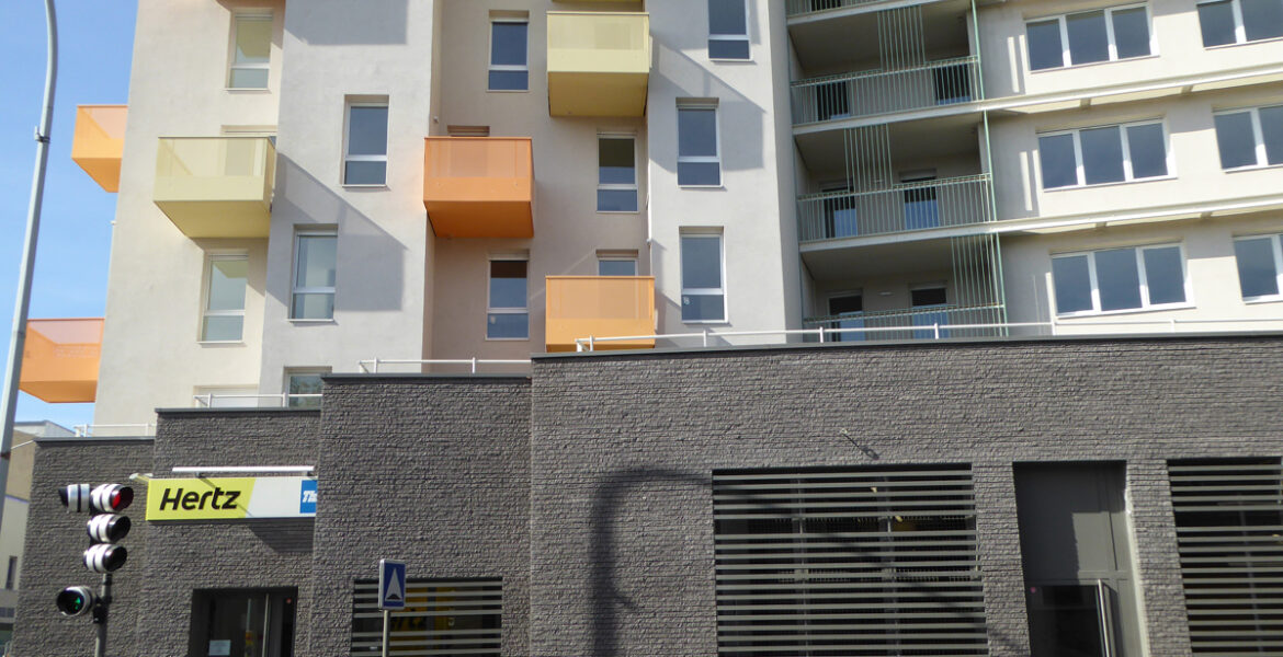 94 Logements à Bagnolet (93) : LESPRIT & Partenaires Architectes à Paris (75019) / 890 m² BRIQUES BlocStar Am90 Anthracites Carbone Clivées