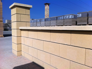 Séparatif Extérieur & mur de Clôture en Blocs ELCO Coffrant de 20 : Parement lisse Ton Pierre
