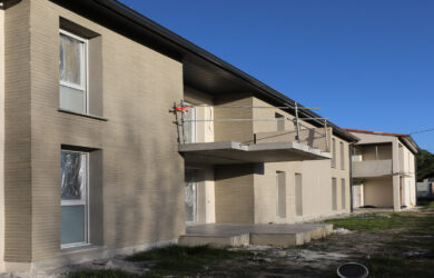 Résidence Ginestou à Toulouse : Dompnier Lamaire Architecte (31) - Altarea Cogedim (31) - 420 m² Plaquettes BlocStar Ac19