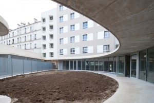 1.820 m² Briques BlocStar Am90 à maçonner parement Ton Pierre 60% en parement clivé et 40% en parement lisse / Joint Horizontal à Sec de 10 mm