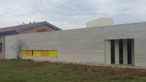 810 m² Briques Am90 à Maconner Parement lisse Blanc Pyrénée / Joint Horizontal tiré au Fer