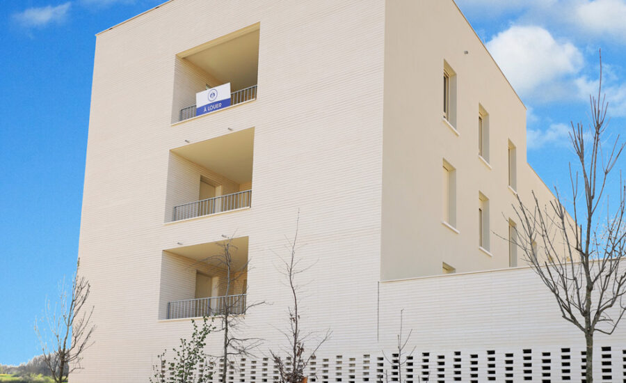 Bukolia à Cornebarieux (31) - Rahael Gabrion Architecture (75) ADN Patrimoine (31) - 800 m² Plaquettes Ac19 & Briques BlocStar AmR210