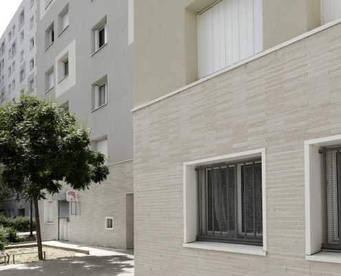 Salvador Alliende à Ile-st-denis (93) - A&B architectes / PMCR ING (75) Immobilière 3F (75) - 1300 m² de briques BlocStar Am90