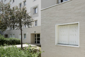 Salvador Alliende à Ile-st-denis (93) - A&B architectes / PMCR ING (75) Immobilière 3F (75) - 1300 m² de briques BlocStar Am90
