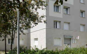 Salvador Alliende à Ile-st-denis (93) - A&B architectes / PMCR ING (75) Immobilière 3F (75) - 1300 m² de briques BlocStar Am90