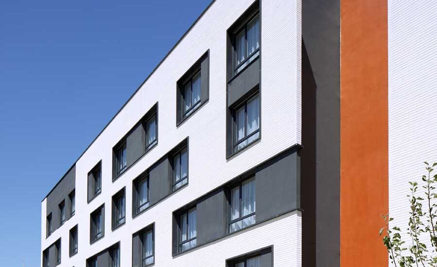 Logements 151 à Pierrefittes-sur-Seine (93) - Valéro Gadan (75) - Adoma (75) - 3850 m² Plaquettes BlocStar AC19