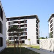 Grand-Angle, Zac-Andromède à Blagnac : G.G.R. Architecte (31) Altarea Cogedim (31) – 5850m² Briques BlocStar Am90 et Am 180