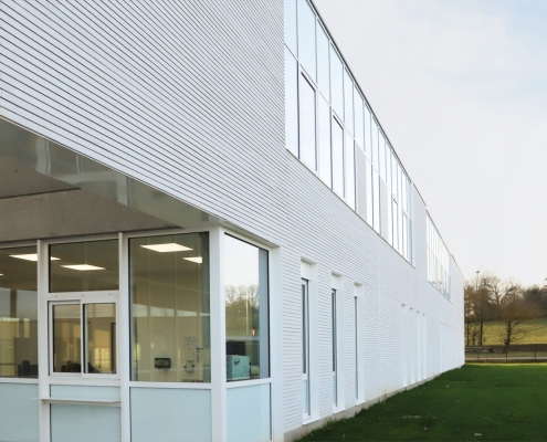 Collège Léon Cazeneuve à Isle en Dodon (31) - C+2B Architecture (31) - 2500 m² de Briques BlocStar Am90