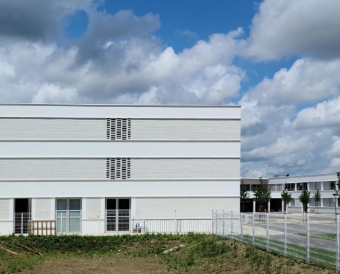 Groupe scolaire Sainte Geneviève à St Jory (31) - Taillandier architectes (31) - Ogec(31) - 500 m² de Plaquettes Ac19