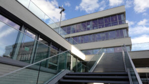 Netten Campus à Lille (59) - Lalou & Lebec Architectes (59) - Vinci Immobilier (69) - 6165 m² de briques béton BlocStar Am90