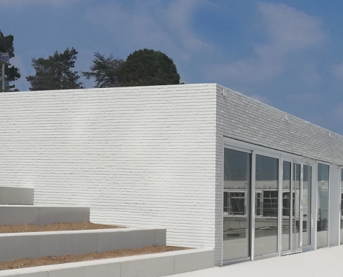 Opération Port Haliguen à Quiberon (56) - DDL Architecte (56) - Compagnie des ports du Morbihan - 840 m² de briques béton BlocStar AmR70, AmR90 et AmR180
