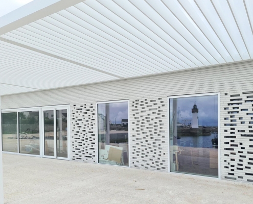 Opération Port Haliguen à Quiberon (56) - DDL Architecte (56) - Compagnie des ports du Morbihan - 840 m² de briques béton BlocStar AmR70, AmR90 et AmR180