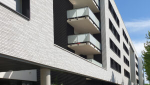 Résidence étudiante La Maille à Toulouse (31) – JDRA Architectes (31) – Atelier d’architecture Diana (31) - 1250 m² de brique BlocStar Am90 Lisses et Clivées