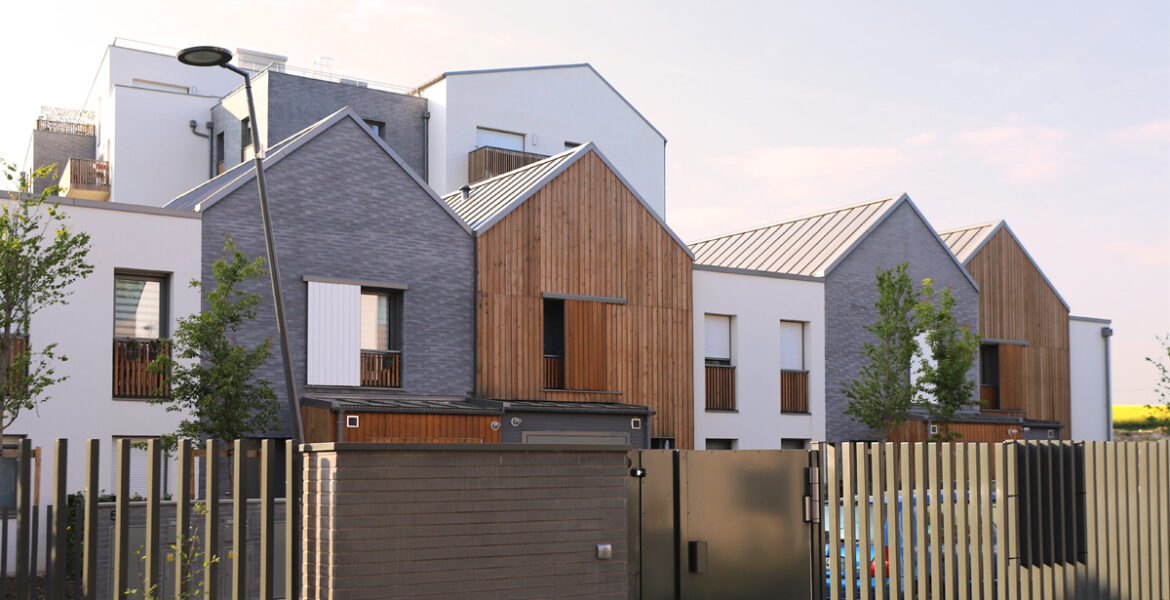 87 Logements I3F Le Louvres (95) - Cussac Architectes (75) - Immobilière 3F (93) - 1990 m² de Plaquettes BlocStar Ac19