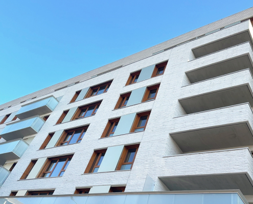 84 logements collectifs à Courbevoie (92) - Immobilière 3F (75) - 2010 m² de briques BlocStar Am90 et Plaquettes Ac19