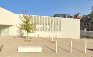 Ecole Maternelle Berthelot et Salle de Sport à Mont-Saint-Aignan (76) - Margerie et Pasquet (75) - 1225m² Briques Béton BlocStarAm70