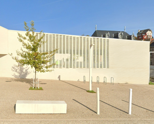 Ecole Maternelle Berthelot et Salle de Sport à Mont-Saint-Aignan (76) - Margerie et Pasquet (75) - 1225m² Briques Béton BlocStarAm70