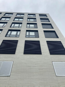 CHU à Rennes (35) - Brunet et Saunier Bsa (75) - 5310 m² de Briques Béton BlocStar AmR70