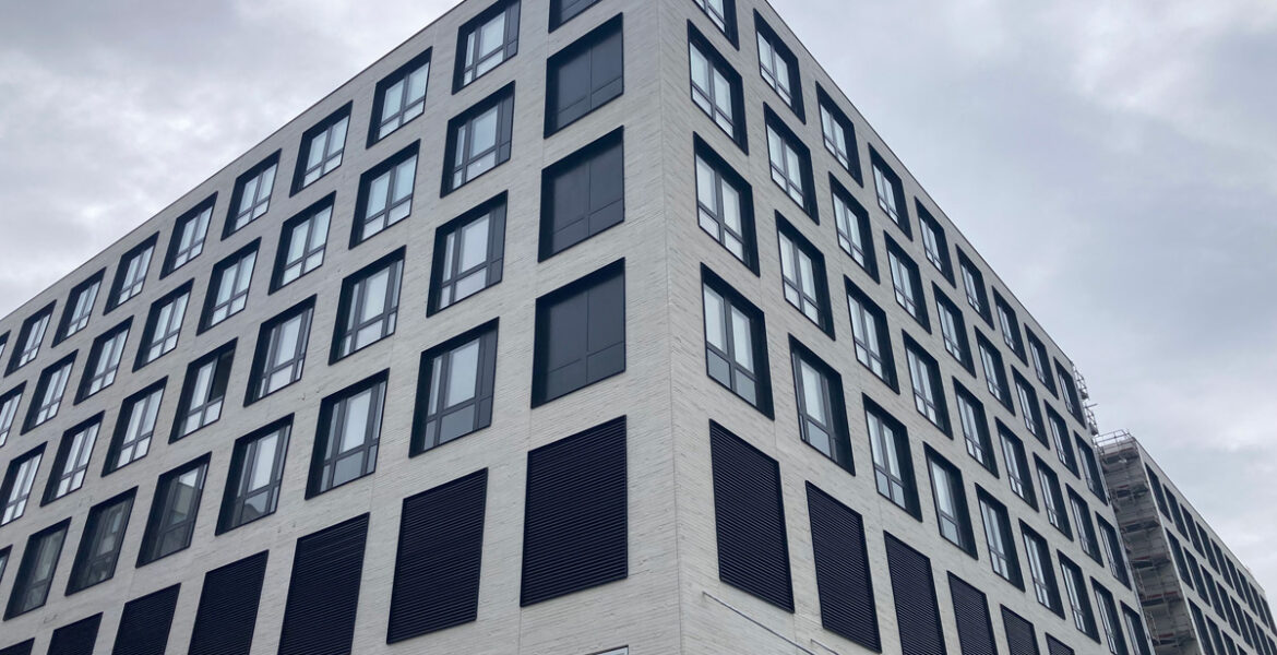 CHU à Rennes (35) - Brunet et Saunier Bsa (75) - 5310 m² de Briques Béton BlocStar AmR70