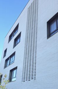 225 Logements à Champigny sur Marne (94) - AAt Architectes Tequi (75) - 3F Résidences (94) - 1327 m² de Plaquettes Ac19 et Briques AmR140 en béton BlocStar