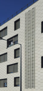 225 Logements à Champigny sur Marne (94) - AAt Architectes Tequi (75) - 3F Résidences (94) - 1327 m² de Plaquettes Ac19 et Briques AmR140 en béton BlocStar