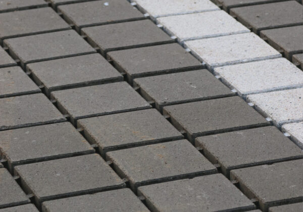 Pavé recyclé à joints drainants