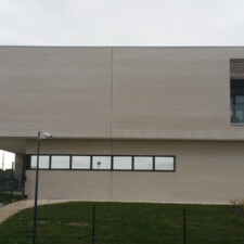 7.415 m² Briques BlocStar Am90 à Maçnner / joint horizontal tiré au Fer