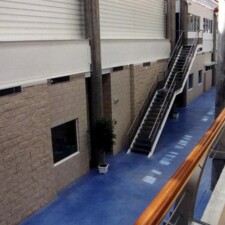 Benoit Architecture à Paris (75016) / Usine Innothéra à Nomexy (88) - Blocs ELCO Architectoniques Acoustiques