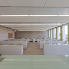 Munvez & Morel Architecture à Toulouse / Collège à Auterive (31) - Blocs de parement ELCO Acoustique