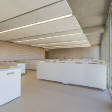 Munvez & Morel Architecture à Toulouse / Collège à Auterive (31) - Blocs de parement ELCO Acoustique
