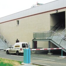 Mac Arthur Glen à Roubaix / SNDR à Laon (02) - Blocs ELCO Architectoniques
