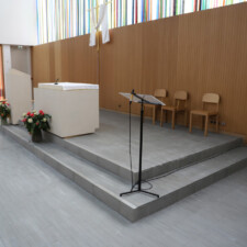 Eglise St Joseph à Montigny les Cormeilles (95) - Enia Architectes (93) - 640 m² de briques BlocStar Am90 et Plaquettes Ac19