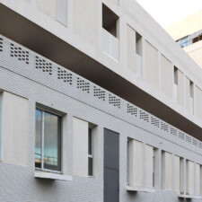 Cosmopoly - Zac Eureka à Castelnau le Lez (34) - Taillandier Architectes (31) - 1900 m² de Briques BlocStar Am70, AmR210 et Plaquettes Ac19 Lisses et Clivées