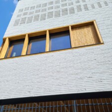 Collège, gymnase à Orléans (45) – Archi5 Prod (93) – 2500m² Briques BlocStar AmR70 Lisses et Clivées