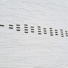 Collège, gymnase à Orléans (45) – Archi5 Prod (93) – 2500m² Briques BlocStar AmR70 Lisses et Clivées