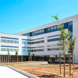 Bâtiment EGIS à Montpellier (34) – ENIA architecture à Montreuil (93) – CIRMAD Grand Sud (34) – 1.600 m² Briques BlocStar As100 à Montage à Sec